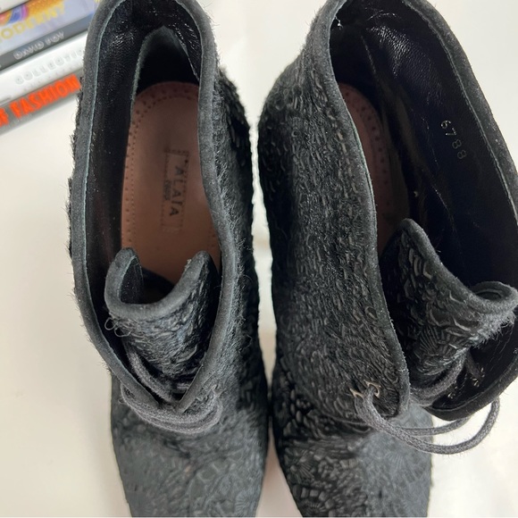 Alaia Boots Laser Cut Pony Hair Booties - Picture 9 of 14